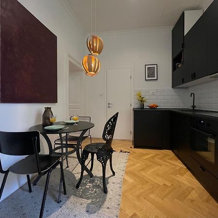 Premium Class Apartments III ซาเกร็บ ภายนอก รูปภาพ
